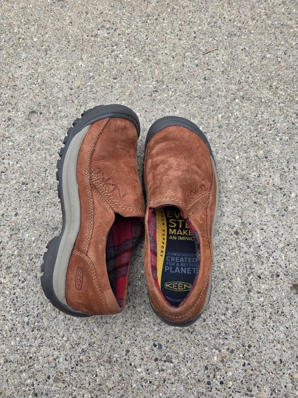 KEEN  Brown Slip-On Casual Shoe Women Size 10